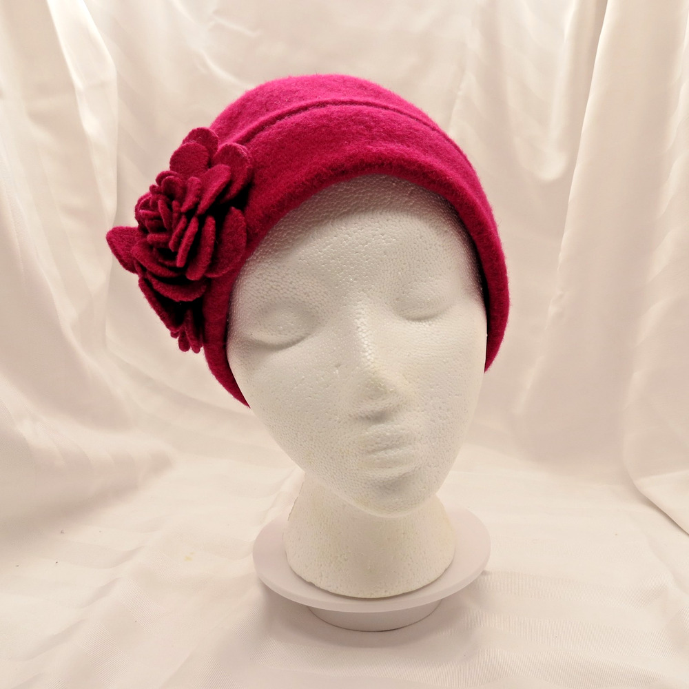 Fuchsia Felt Cloche Hat Floral Rosette Appliqué Vintage 1920s Style